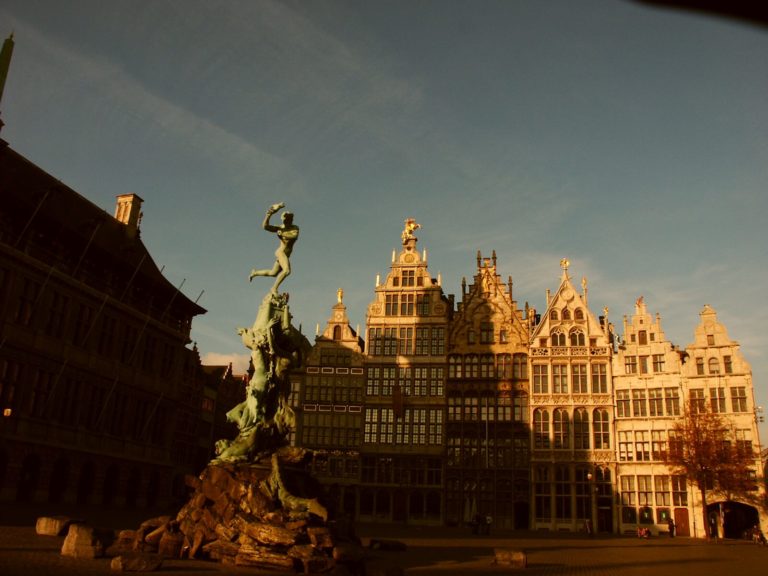Die Liebe zu Flandern ein Reisebericht Zwischenstopp