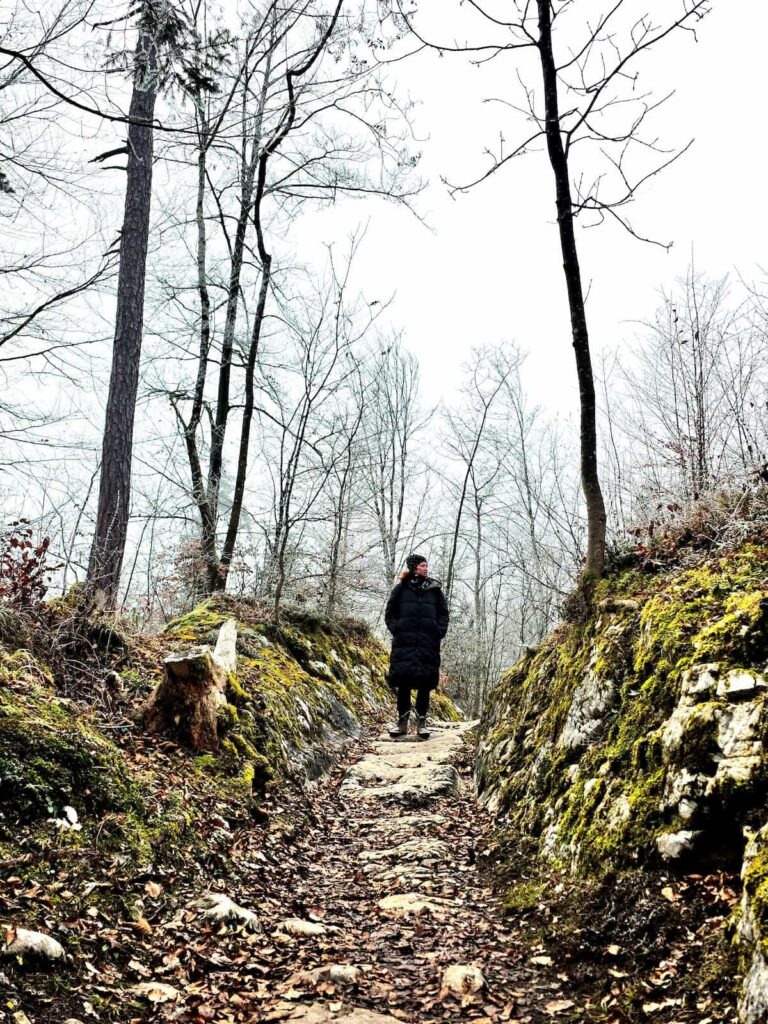 Nicole Schwarzbier am Römerweg Warmbad Villach