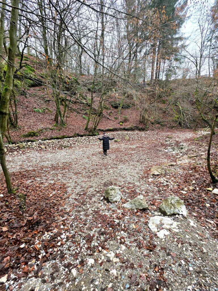 Nicole Schwarzbier im trockenen Maibachl